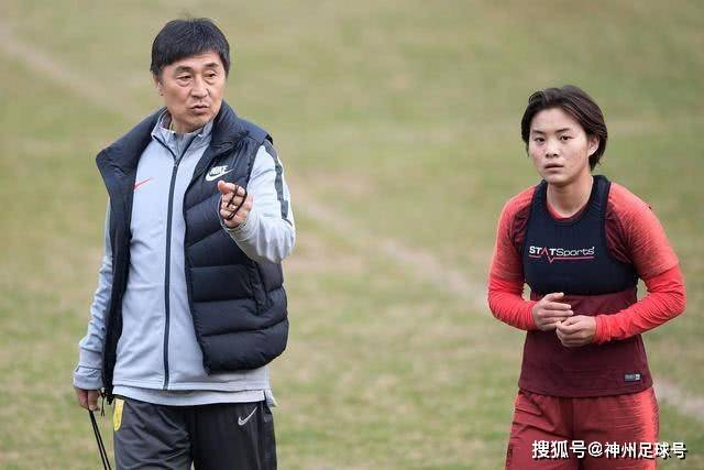 马尚沃特斯合砍42分 广东力克浙江开季两连胜